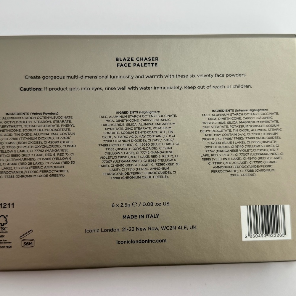 Iconic London Blaze Chaser Face Palette - Picture 2 of 3